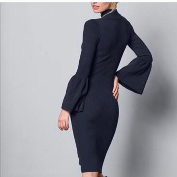 VENUS Blue, Knit, Bell Sleeve,  S-t-r-e-t-c-h Sweater Dress size Medium - Picture 8 of 8